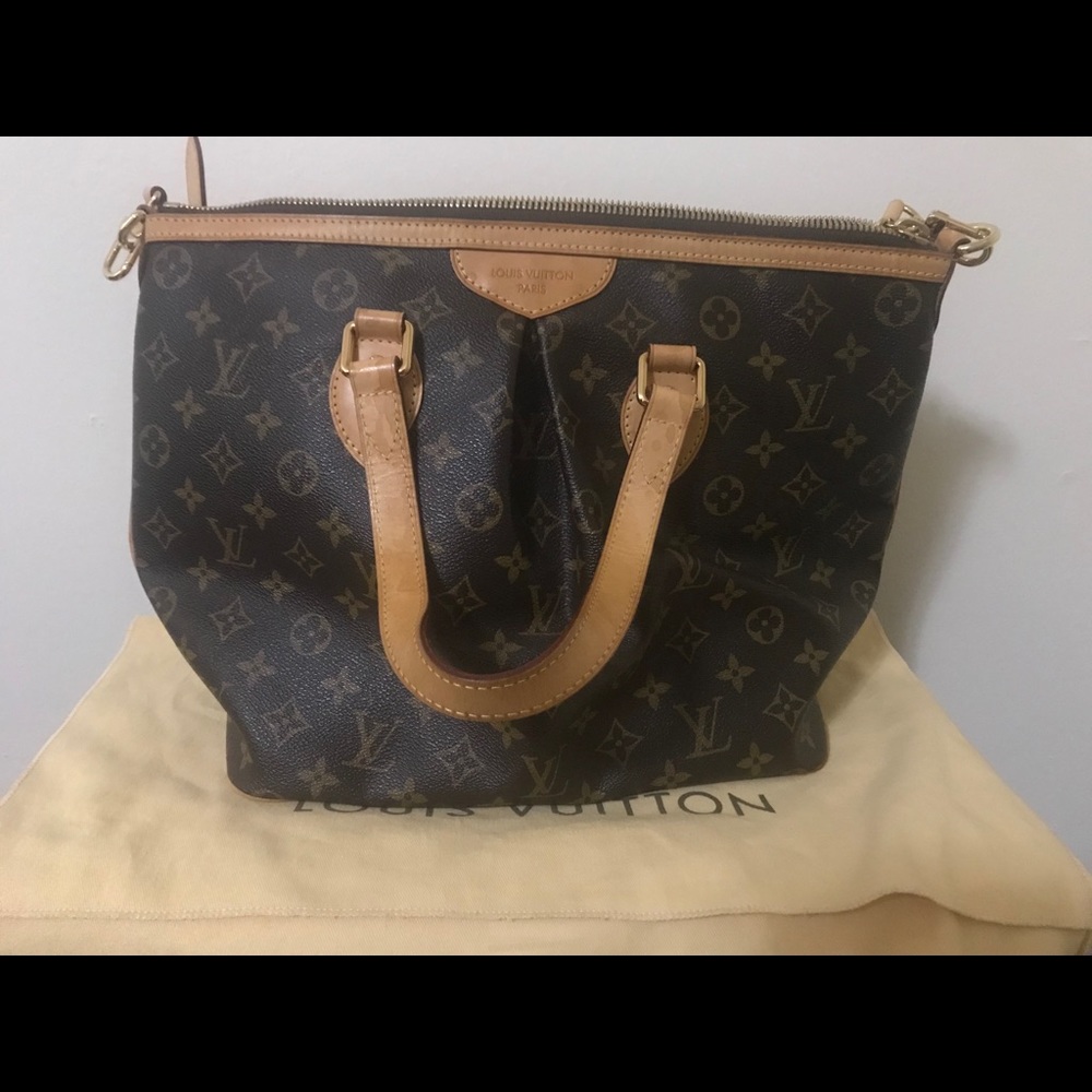 Louis Vuitton Purse